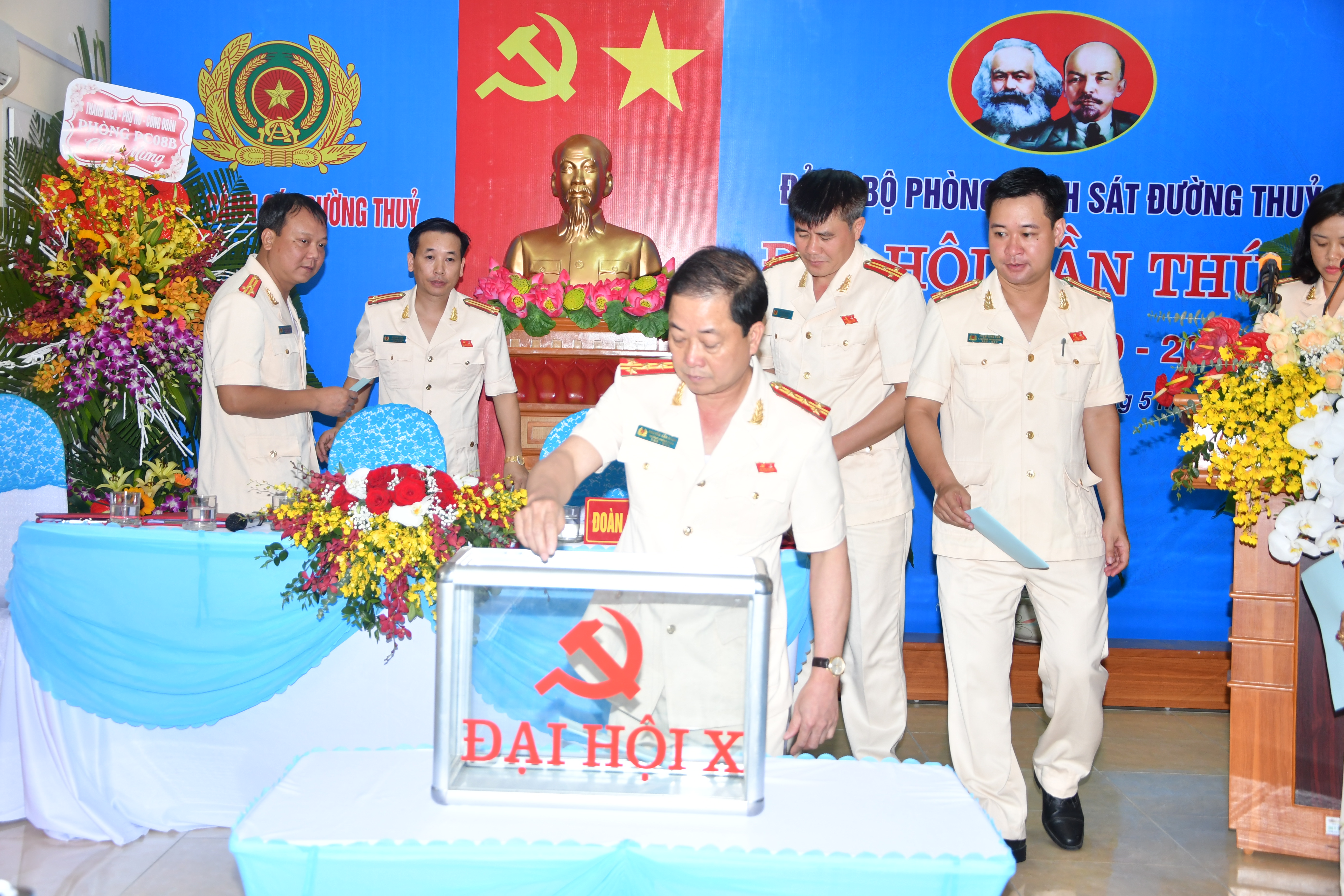 Đảng bộ Phòng cảnh sát đường thủy:  Phấn đấu hằng năm đạt “Đơn vị Quyết thắng”